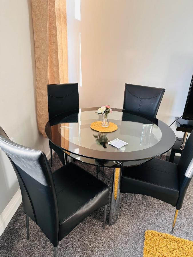 City Blessed Aptm 3 With Free Parking North Shields Extérieur photo